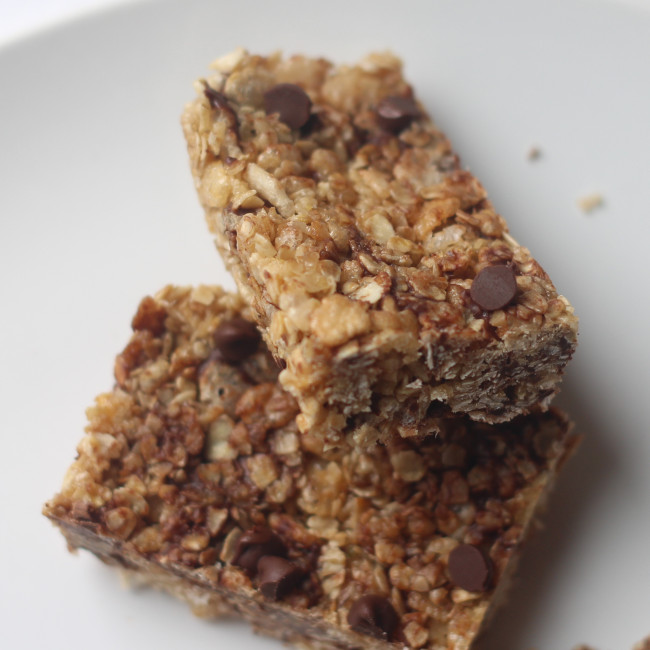 hangry chocolate chip granola bars.