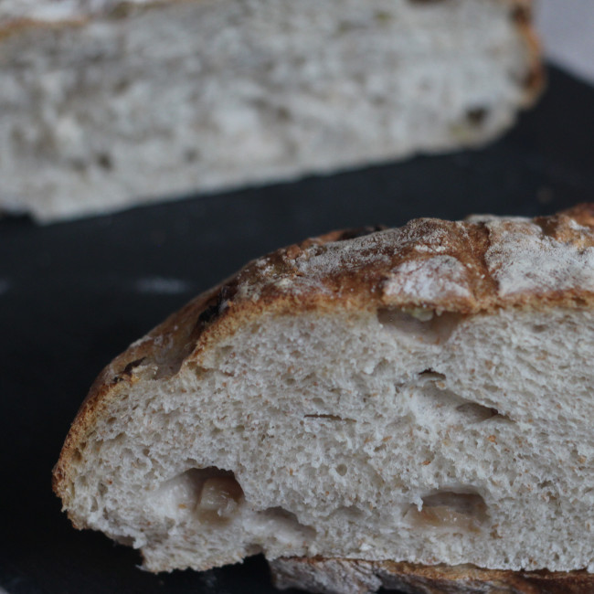 stormy crusty apple bread.